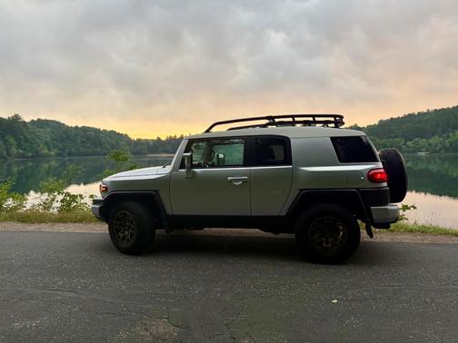 Silver 2008 Toyota FJ Cruiser Base