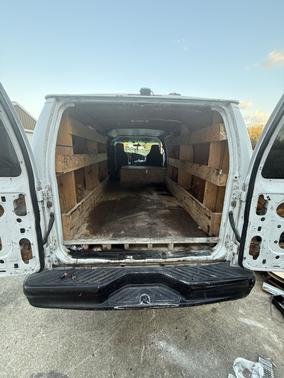 2008 Ford E350 Super Duty Base