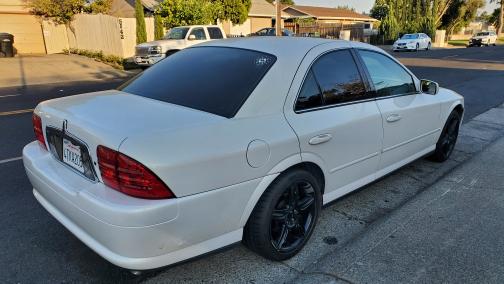 2001 Lincoln Town Car Cartier L