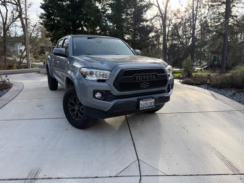2020 Toyota Tacoma SR5