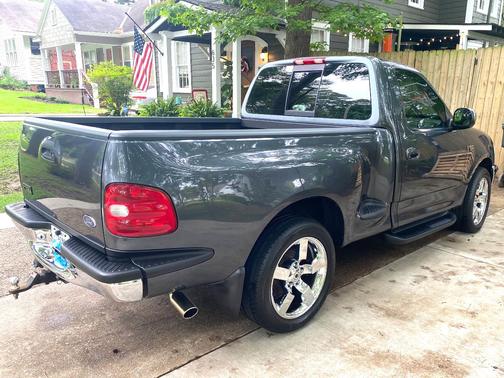 Gray 1998 Ford F-150 XLT Flareside
