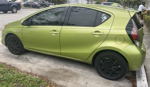 2016 Toyota Prius c Four