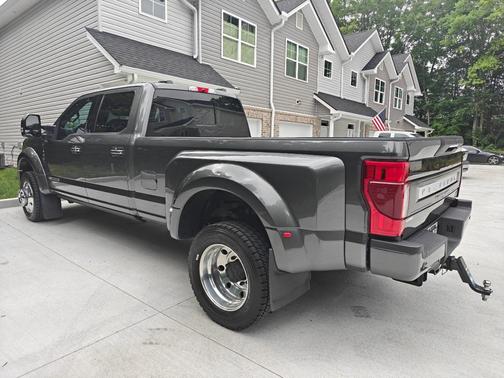 Gray 2020 Ford F-450 Platinum