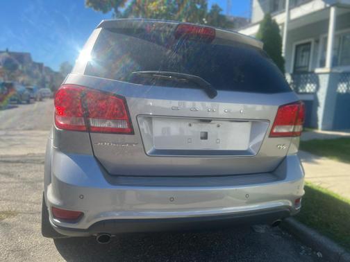 Silver 2015 Dodge Journey R/T