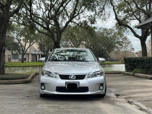 2011 Lexus CT 200h Base