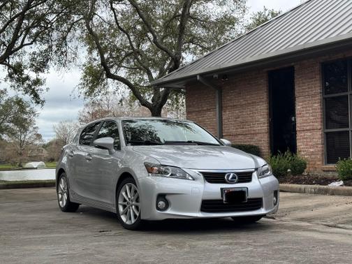 2011 Lexus CT 200h Base
