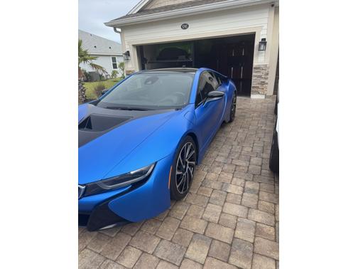 2017 BMW i8 Base