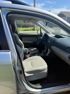 Silver 2015 Subaru Forester 2.5i Limited