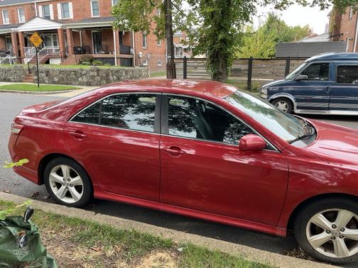 2010 Toyota Camry LE
