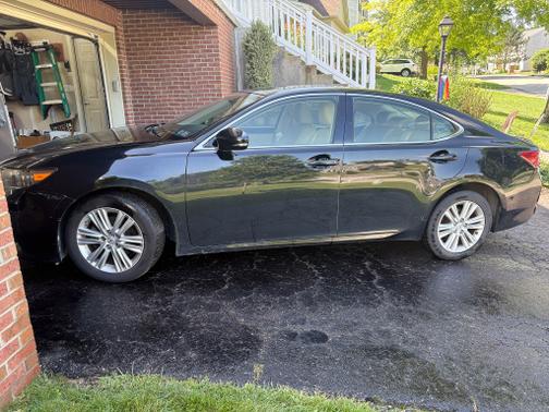 2013 Lexus ES 350 Base