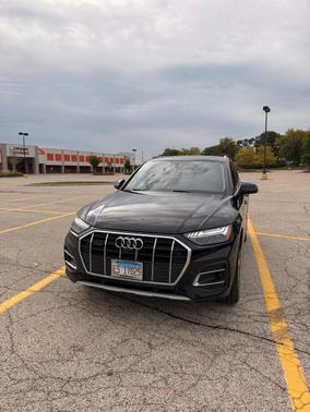 Black 2021 Audi Q5 45 Prestige