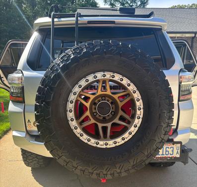 Silver 2017 Toyota 4Runner SR5
