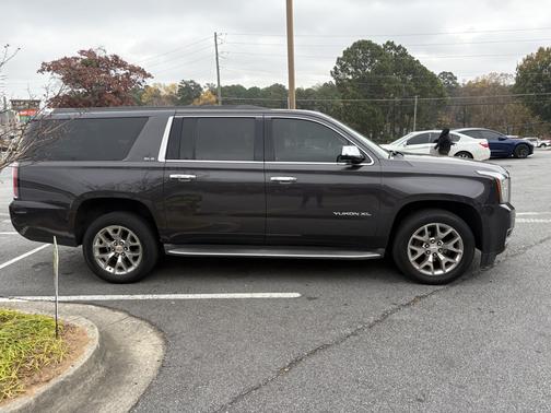 2016 GMC Yukon XL SLE