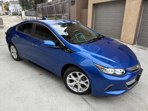 2017 Chevrolet Volt Premier