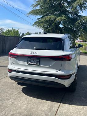 White 2025 Audi Q6 e-tron Premium Plus quattro