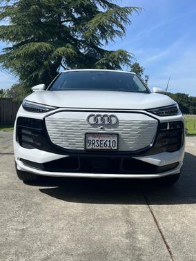 White 2025 Audi Q6 e-tron Premium Plus quattro