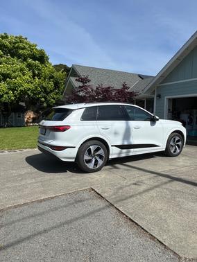 White 2025 Audi Q6 e-tron Premium Plus quattro