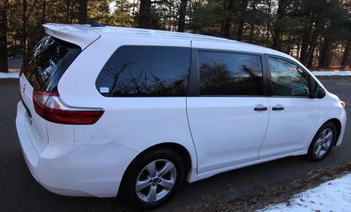 2020 Toyota Sienna L