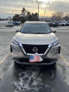 Gold 2021 Nissan Rogue SL