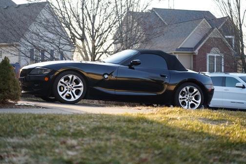 2005 BMW Z4 3.0i Roadster
