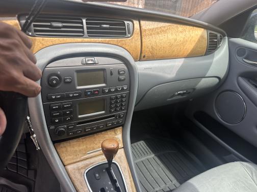 2004 Jaguar X-Type 3