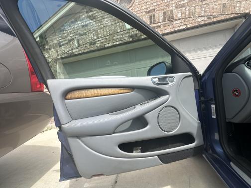 2004 Jaguar X-Type 3