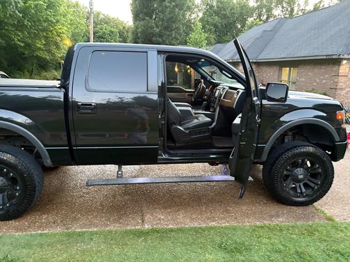 Black 2013 Ford F-150 FX4