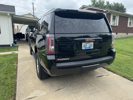 2020 GMC Yukon SLT