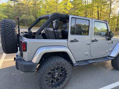2014 Jeep Wrangler Unlimited Sahara