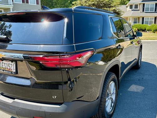 2022 Chevrolet Traverse LT Leather