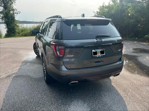 Gray 2016 Ford Explorer Sport