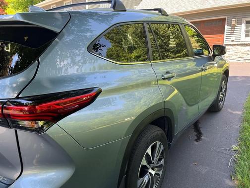 Blue 2023 Toyota Highlander XLE