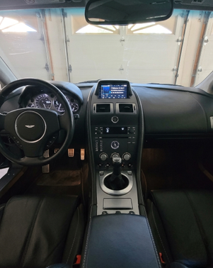 2006 Aston Martin V8 Vantage Base