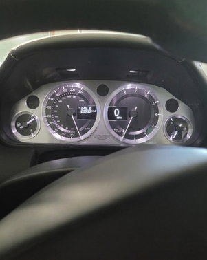 2006 Aston Martin V8 Vantage Base