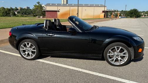 Black 2014 Mazda MX-5 Miata Grand Touring