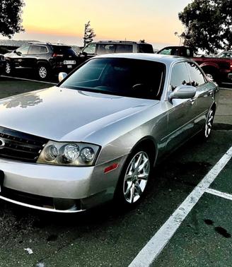 2003 INFINITI M45 Sports Sedan