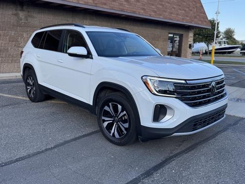 2024 Volkswagen Atlas 2.0T SE 4MOTION