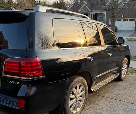 2009 Lexus LX 570 Base