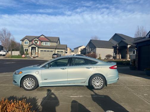 2013 Ford Fusion Energi Titanium