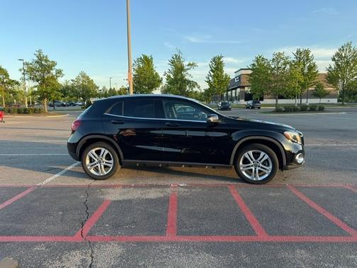 Black 2020 Mercedes-Benz GLA 250 4MATIC