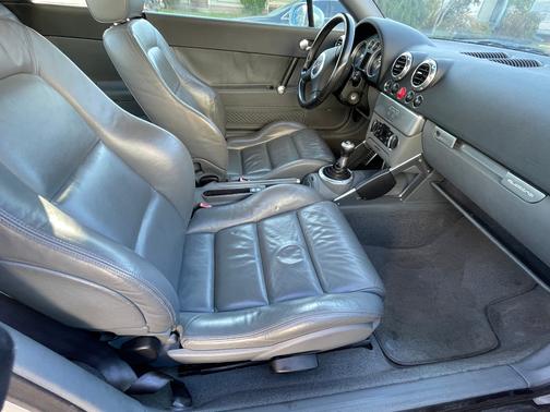 2002 Audi TT quattro