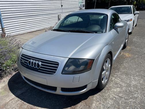 2002 Audi TT quattro