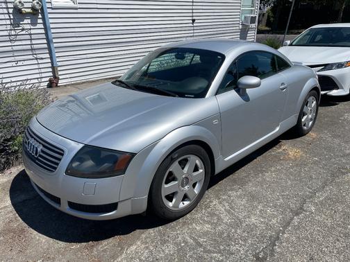 2002 Audi TT quattro