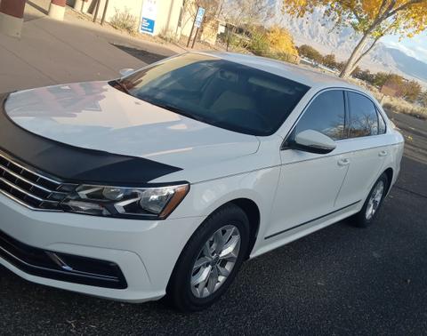2017 Volkswagen Passat 1.8T S