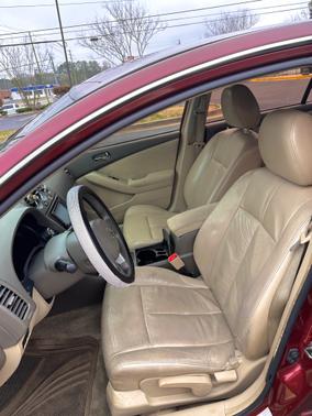 Red 2010 Nissan Altima 2.5 S