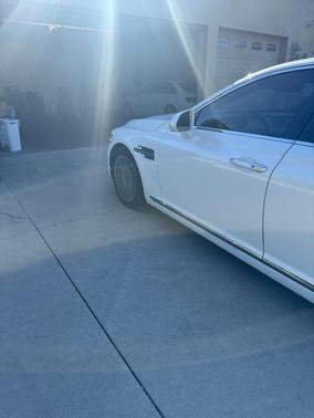 White 2021 Genesis G90 5.0 Ultimate