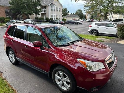 Purple 2015 Subaru Forester 2.5i Premium