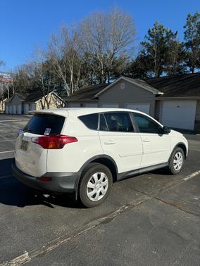 2013 Toyota RAV4 LE