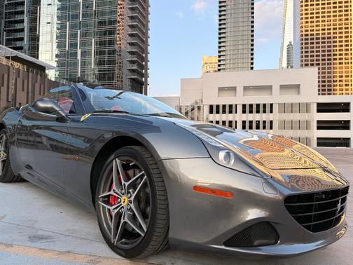 2017 Ferrari California T