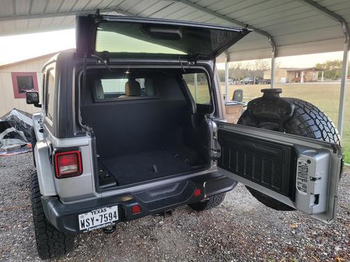 Gray 2019 Jeep Wrangler Unlimited Sport S
